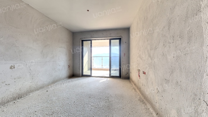 正闳润金名苑二手房实景图