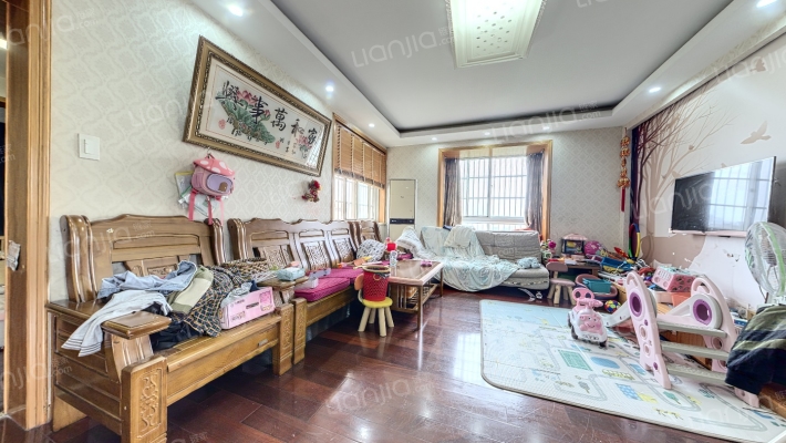 临浦临水苑二手房实景图