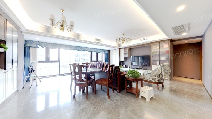 卓越珑樾府二手房实景图