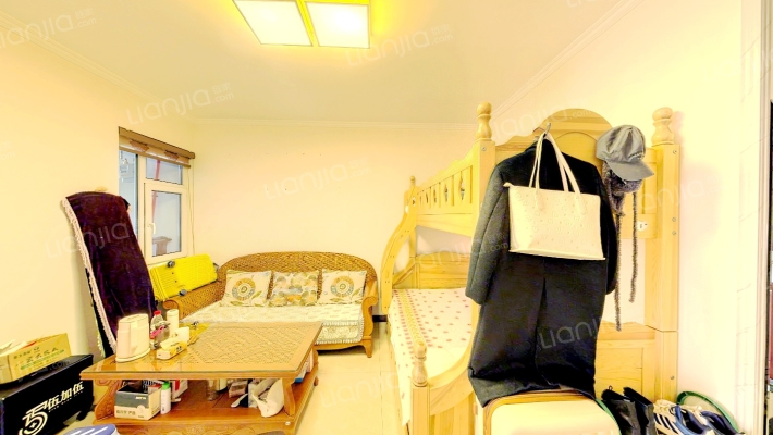 云锦小区二手房实景图