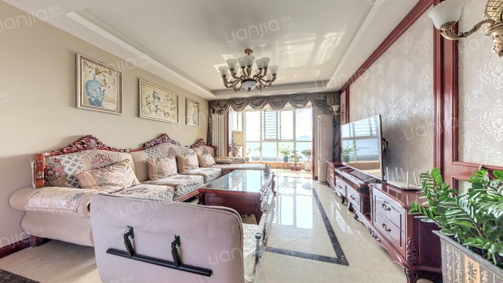 腾飞鹿鸣湖畔二手房实景图