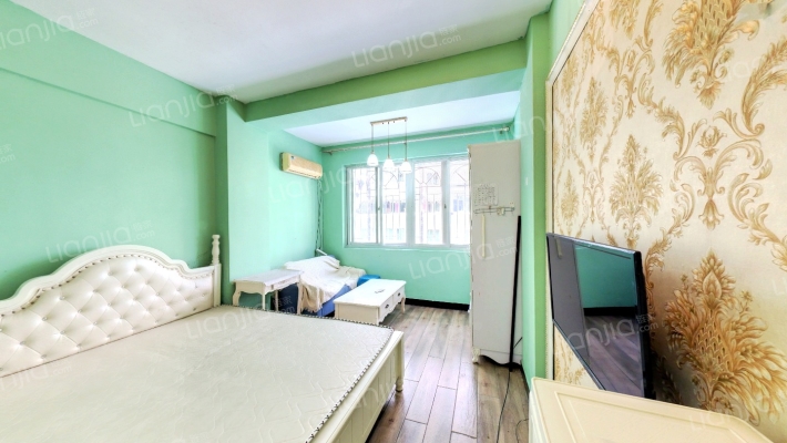 南方温泉公寓二手房实景图