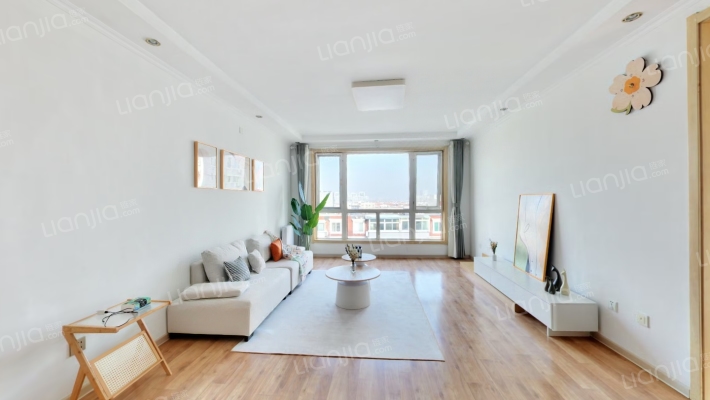 逸东花园二手房实景图