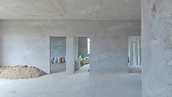 实验中学家属院二手房实景图