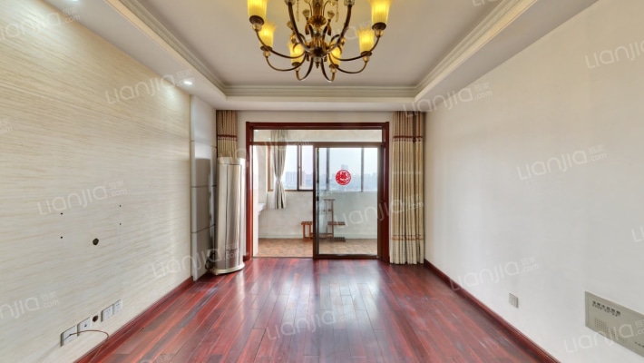 北湖南岸公寓二手房实景图