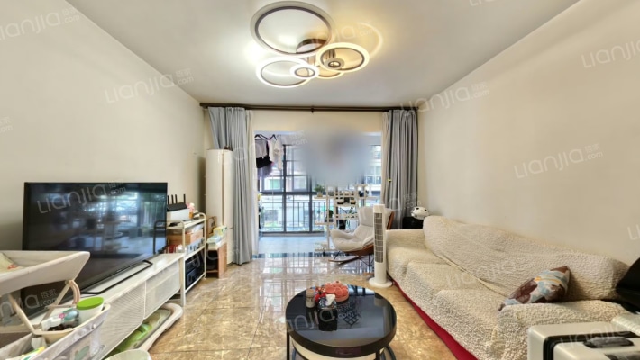 风和日丽花园三期​二手房实景图