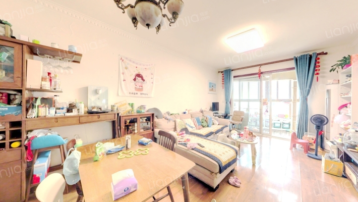 远大都市风景四期二手房实景图