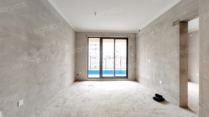 希尔顿逸林府东苑二手房实景图