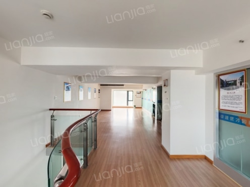 整租·保利中心 1室0厅 南