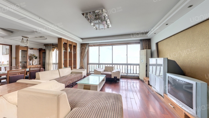 凤凰公寓东区二手房实景图