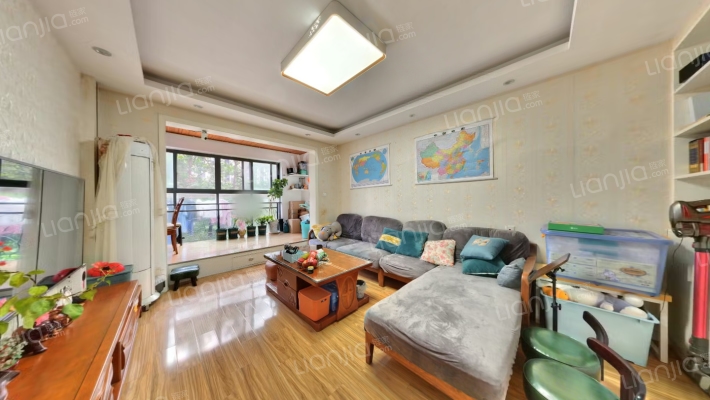 绿地圣路易名邸二期二手房实景图