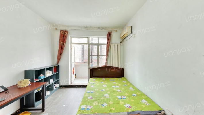 华宁南里二手房实景图