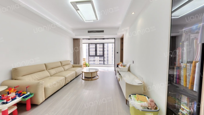 蔚然锦绣二手房实景图