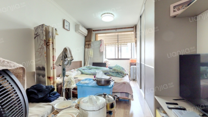 虹桥路959弄二手房实景图