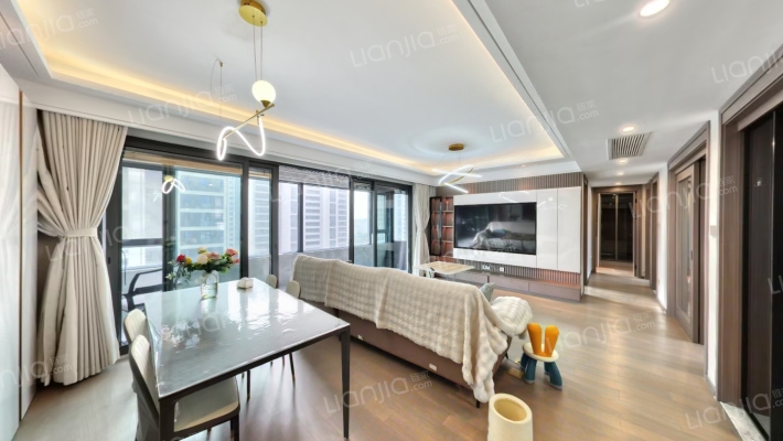 长江时代雍澜悦府二手房实景图