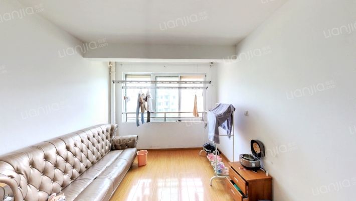 四季嘉园二手房实景图