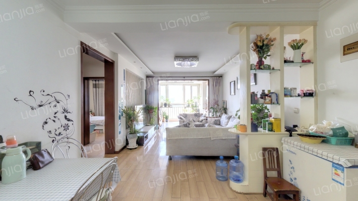 嘉泰名居二手房实景图