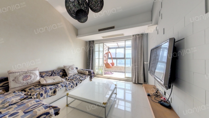 青年城二手房实景图