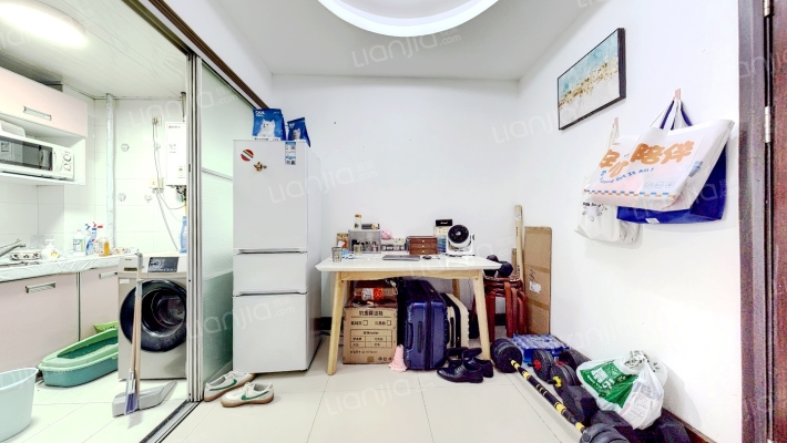 富达大厦二手房实景图