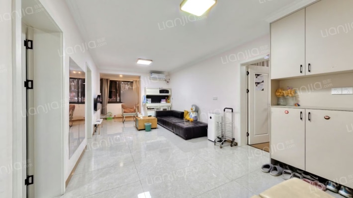 龙王庙正街90号二手房实景图