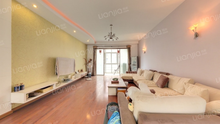 八方小区祥泰山庄二手房实景图