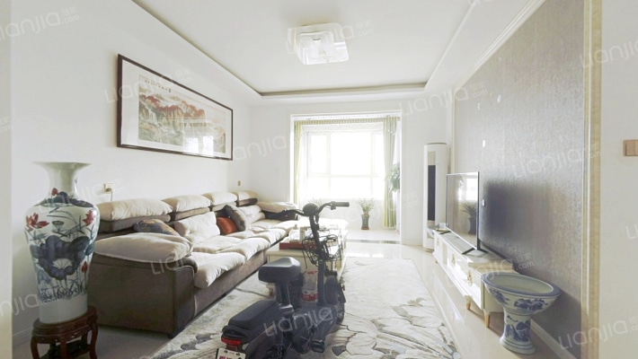 华邦旭馨园A区二手房实景图