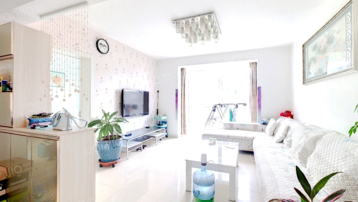 依云北郡F区二手房实景图