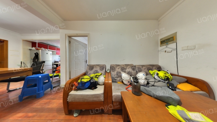 东苑路64号二手房实景图