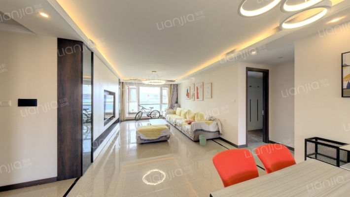 万科翡翠公园二期二手房实景图