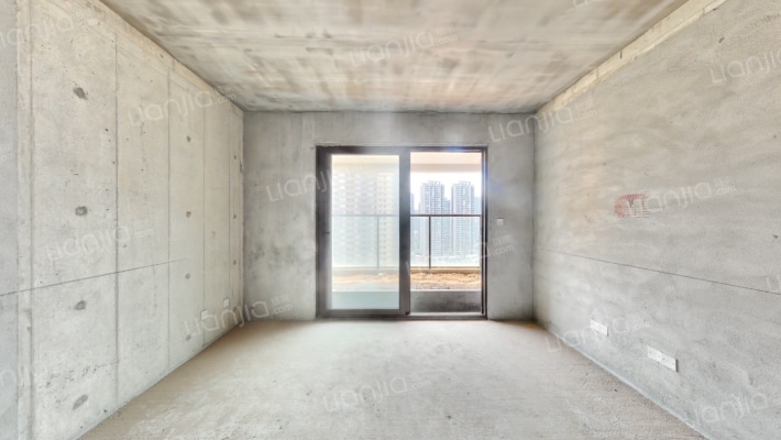 唐樾青山翰府二手房实景图