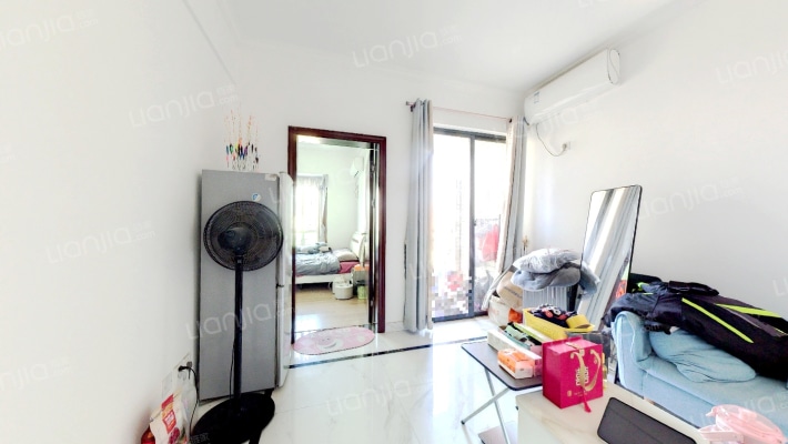 中铭君豪公寓二手房实景图