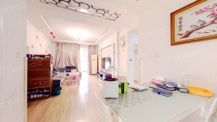 西城俊园A区二手房实景图