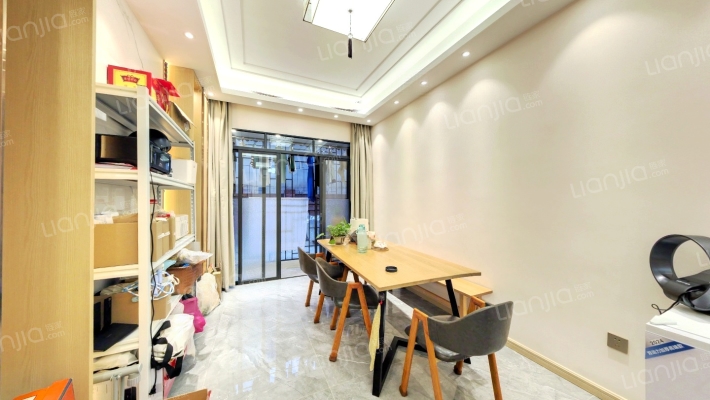 东风东路699号大院二手房实景图