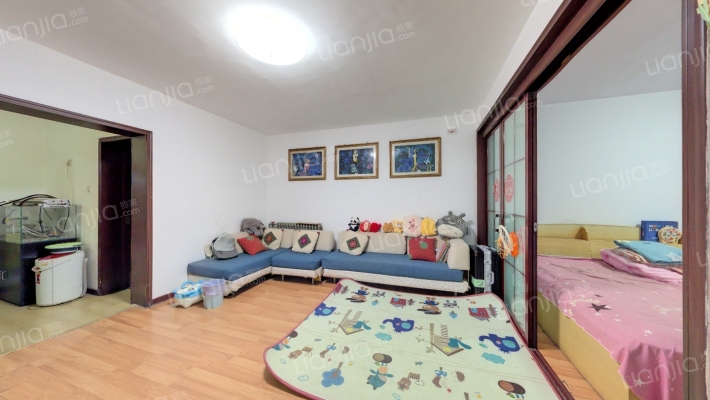 大学生公寓二手房实景图