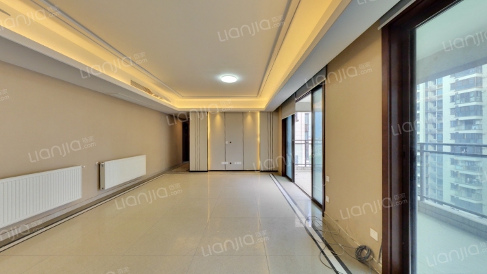 绿地新里城四期二手房实景图