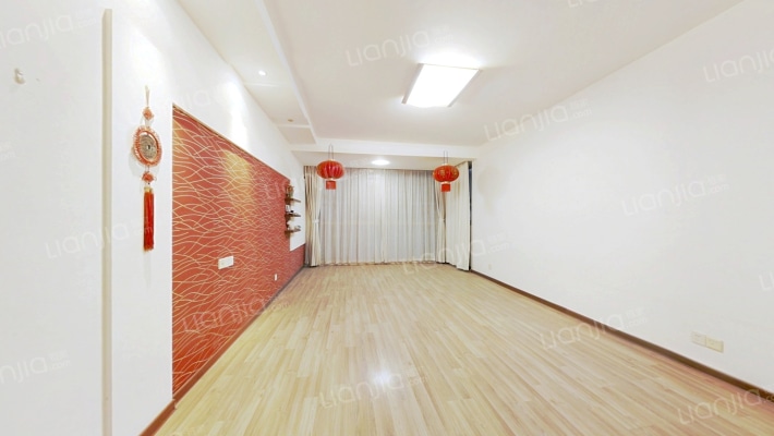 彩臣二村二手房实景图