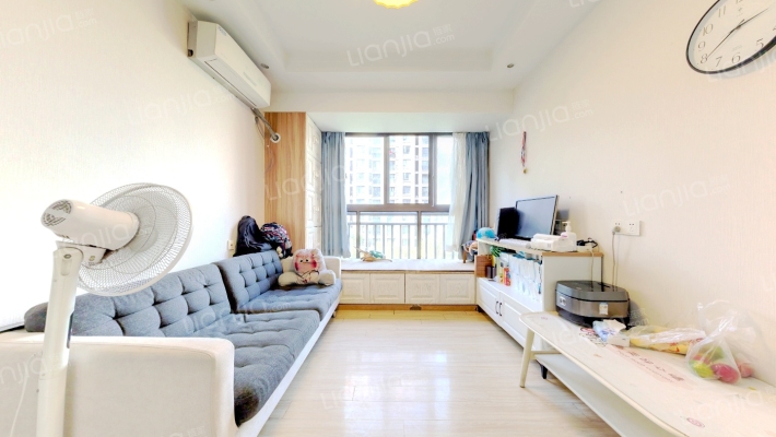 中环国际公寓(二期)二手房实景图