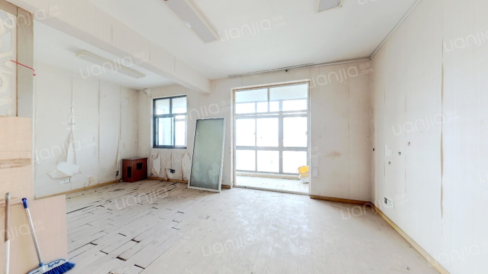 中泰国际广场二手房实景图