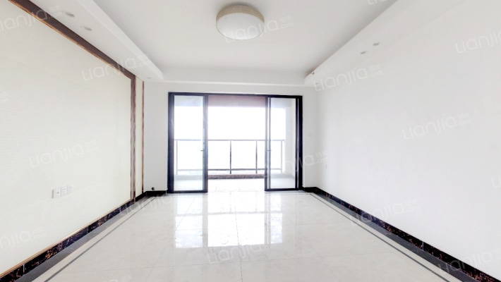 怡翠晋盛泰园二手房实景图