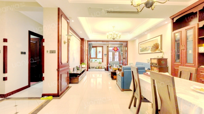 莱阳国际公馆二手房实景图