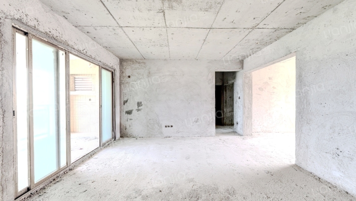 龙凤春晓二手房实景图