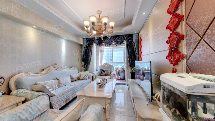 恒兴文艺广场二手房实景图