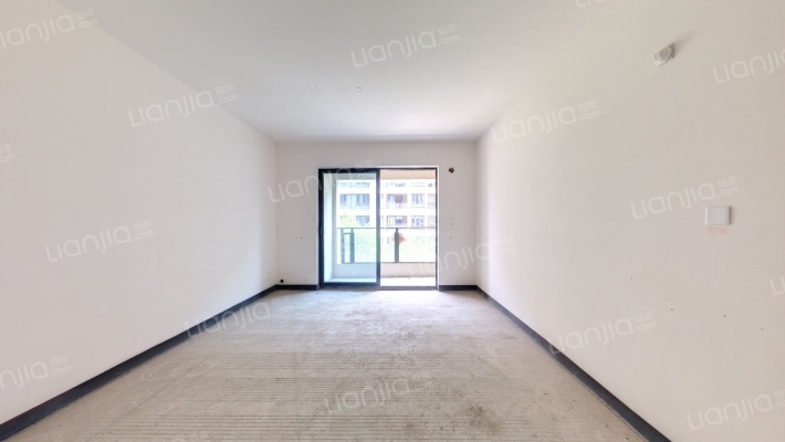 西著七里四组团二手房实景图