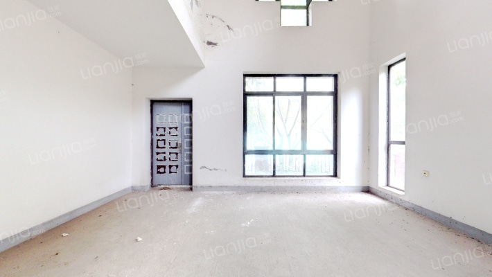 维多利亚D区二手房实景图