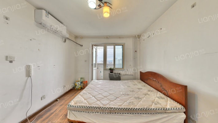 新华里12号院二手房实景图