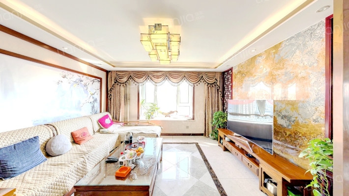 山佑龙城苑二手房实景图