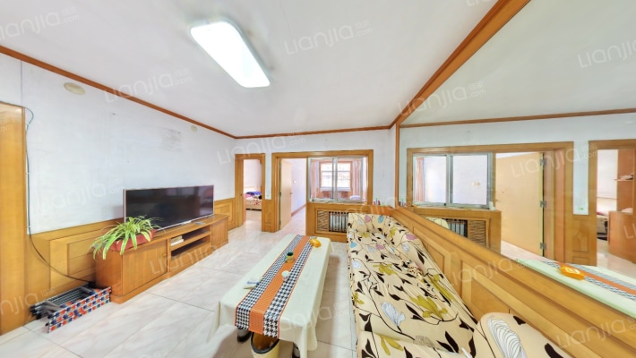 乐港公寓二手房实景图