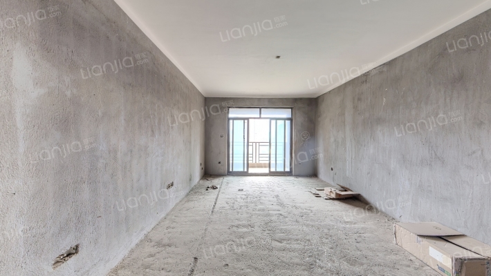 恒泰花苑二手房实景图