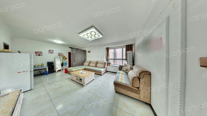 花漾青城二手房实景图