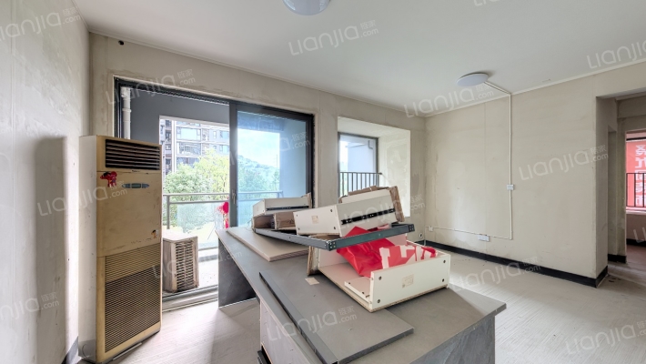 海成轨道0309二手房实景图